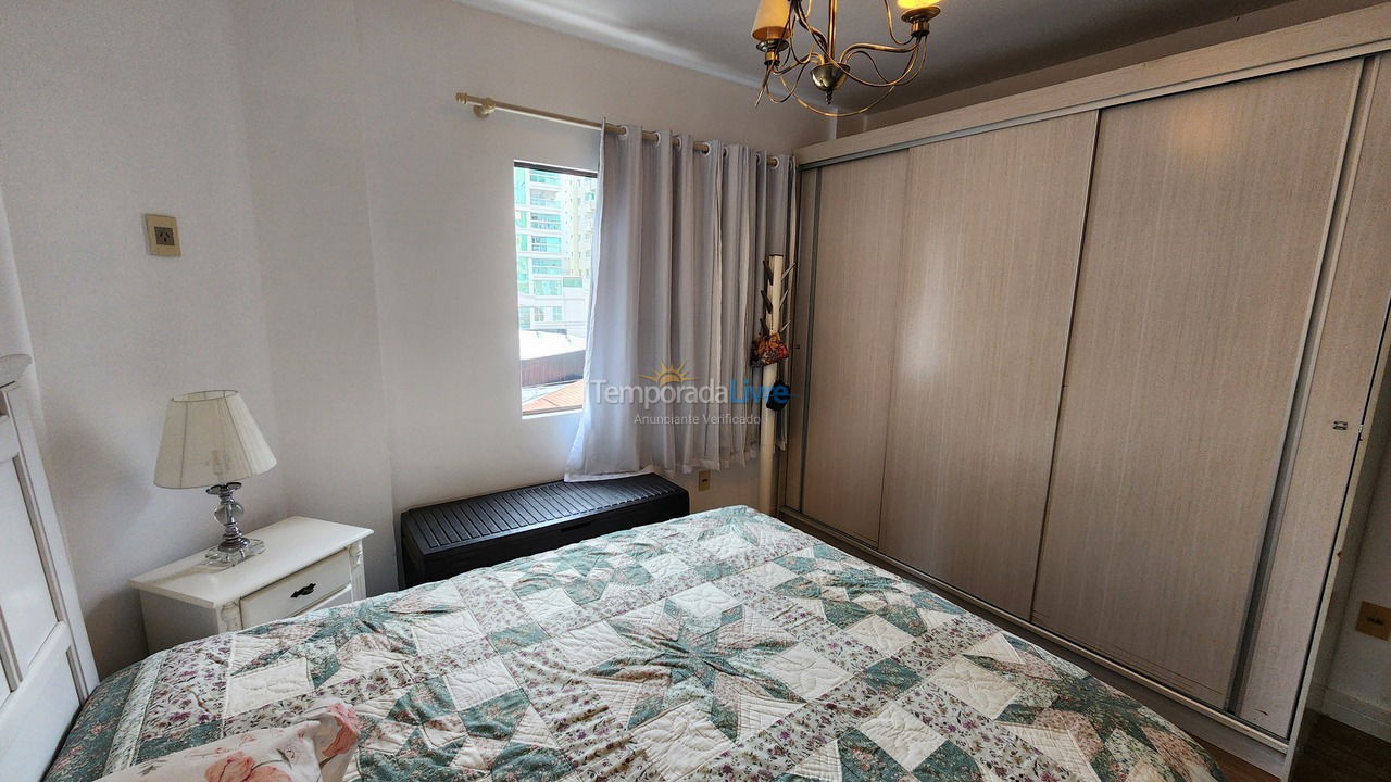 Apartment for vacation rental in Itapema (Meia Praia)