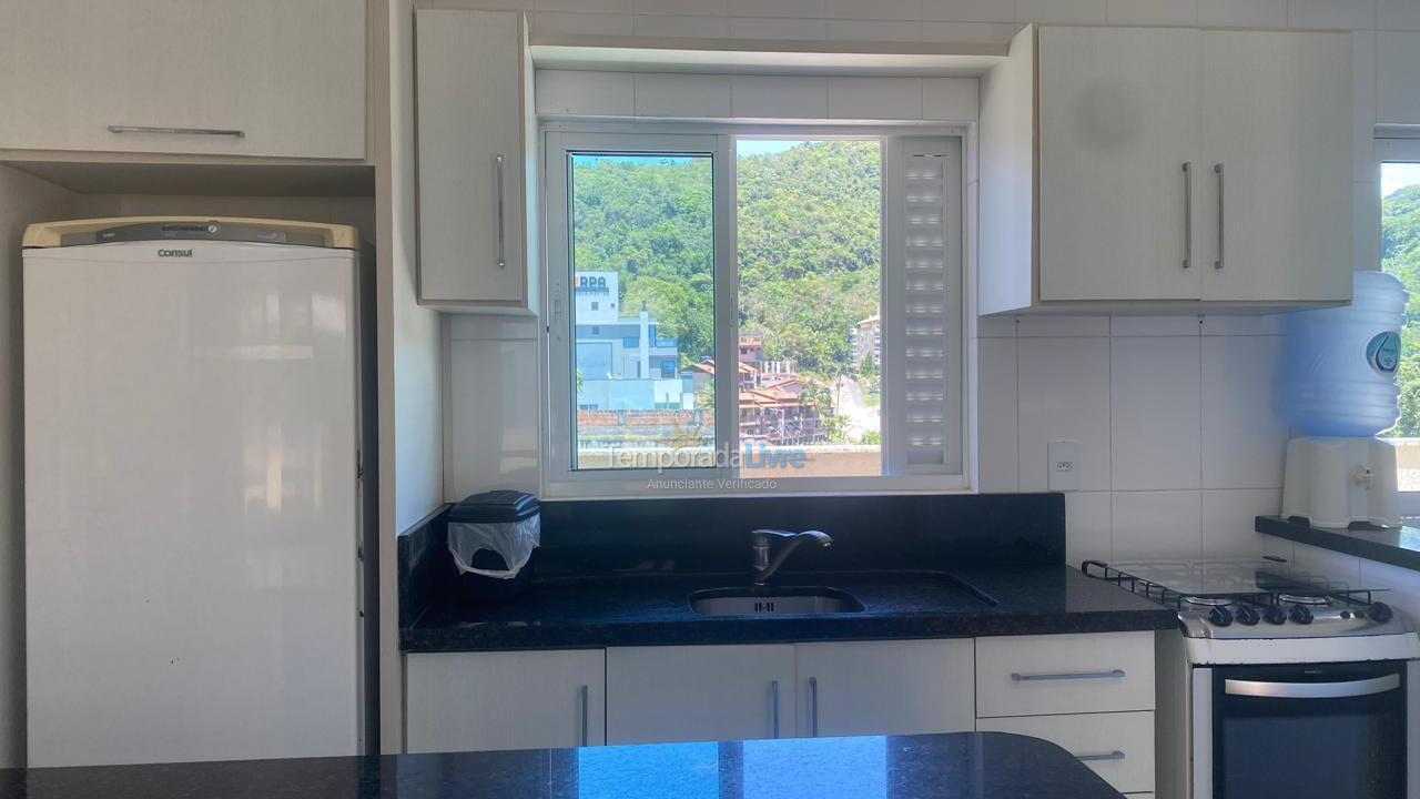 Apartment for vacation rental in Bombinhas (Praia de Bombas)