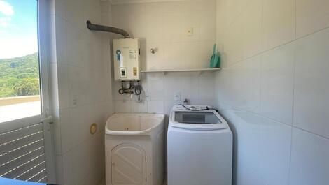 Penthouse in Bombas with a large terrace for 6 people.