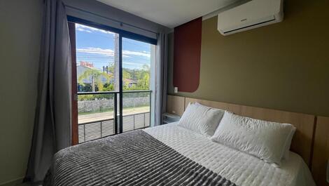 Casa em Condomínio para Aluguel de Temporada na Praia do Rosa