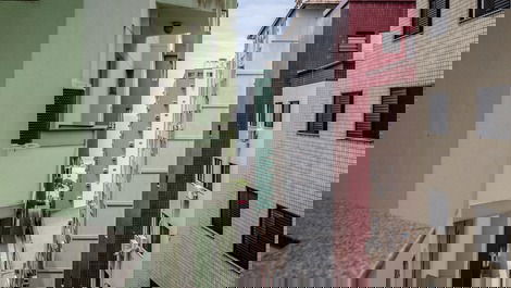 Sacada com vista para o mar 