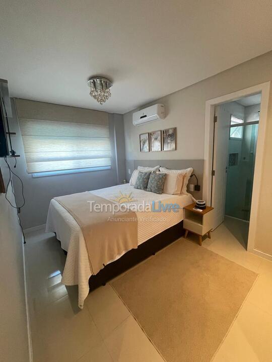 Apartment for vacation rental in Governador Celso Ramos (Praia de Palmas)