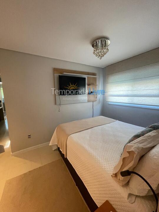 Apartment for vacation rental in Governador Celso Ramos (Praia de Palmas)