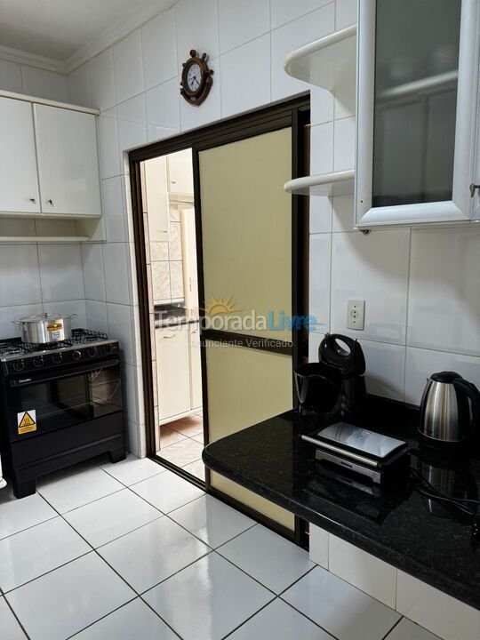 Apartamento para alquiler de vacaciones em Itapema (Meia Praia)