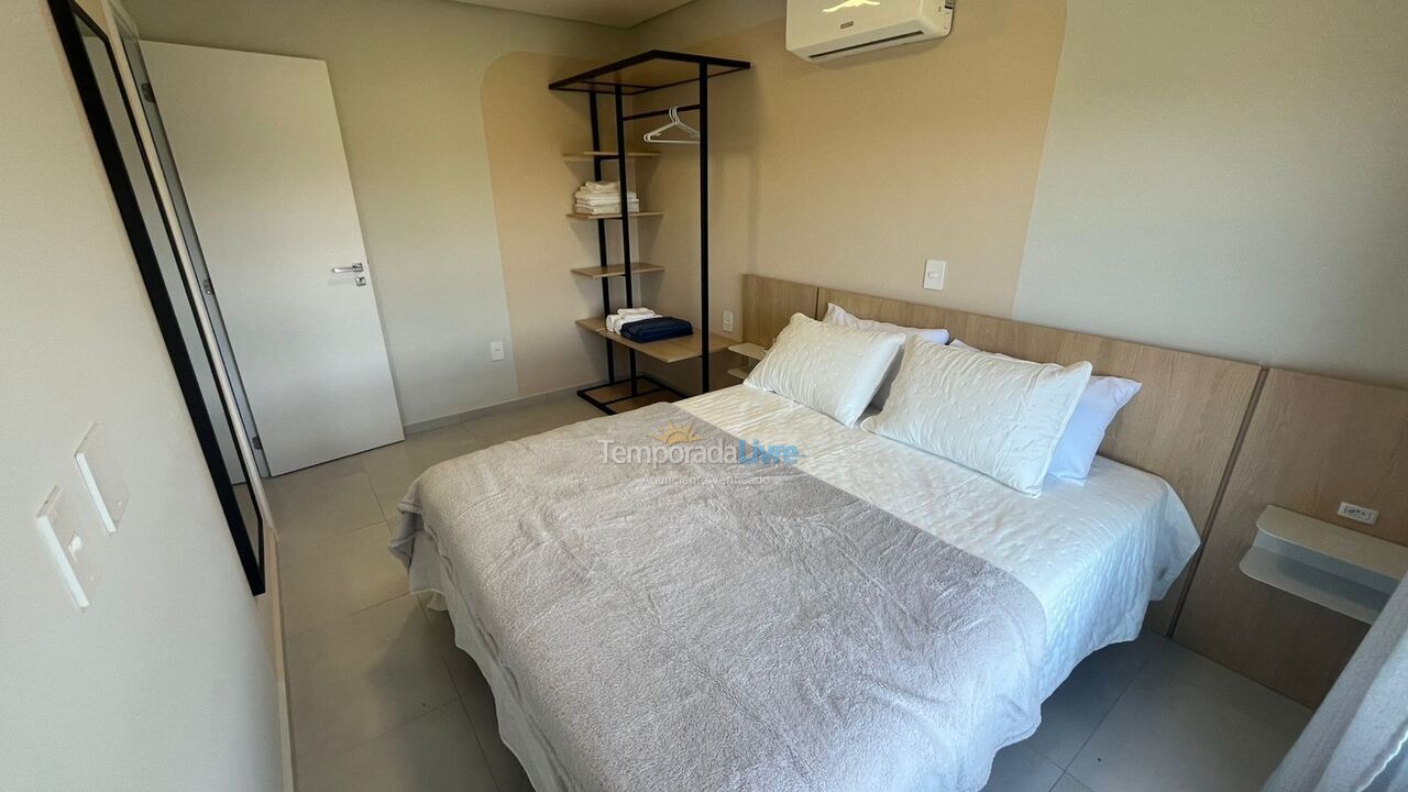 Casa para aluguel de temporada em Imbituba (Praia do Rosa)