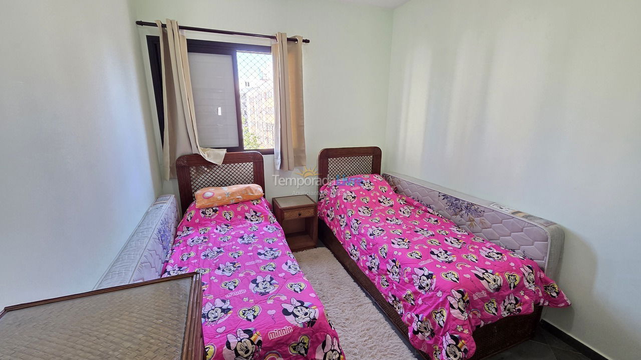 Apartment for vacation rental in Guarujá (Enseada)