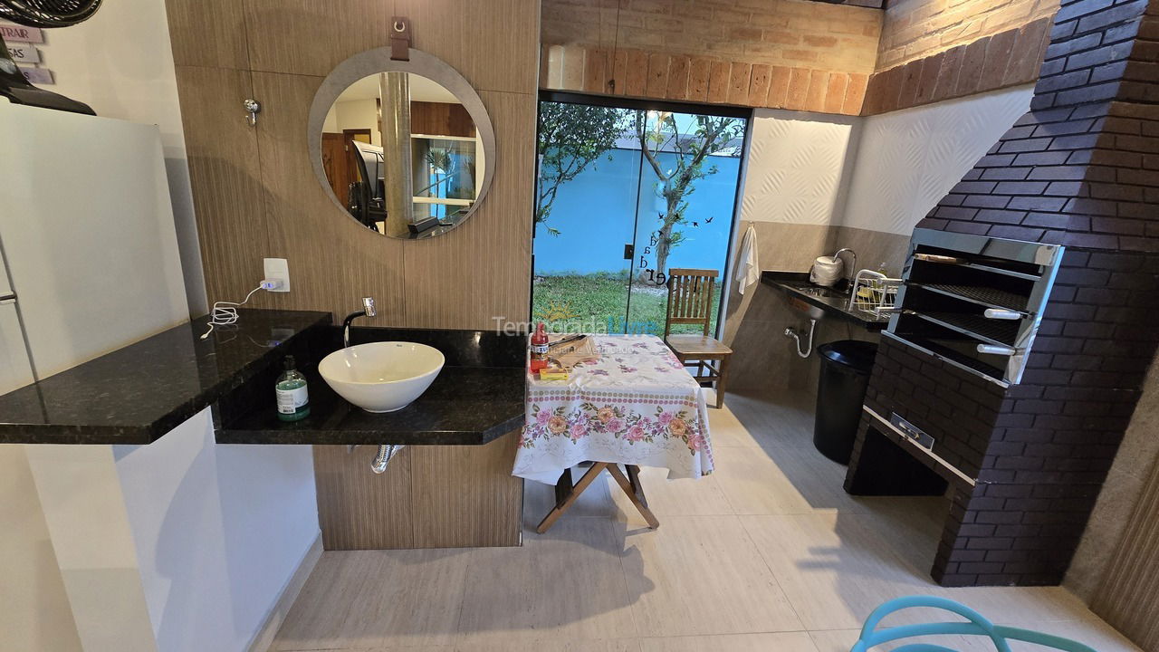 Casa para aluguel de temporada em Ubatuba (Praia do Tenório)