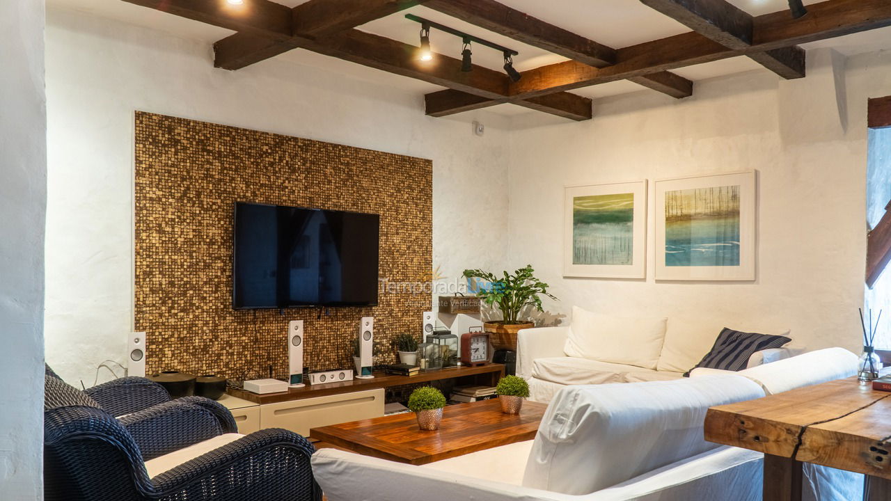 House for vacation rental in Florianopolis (Canasvieiras)