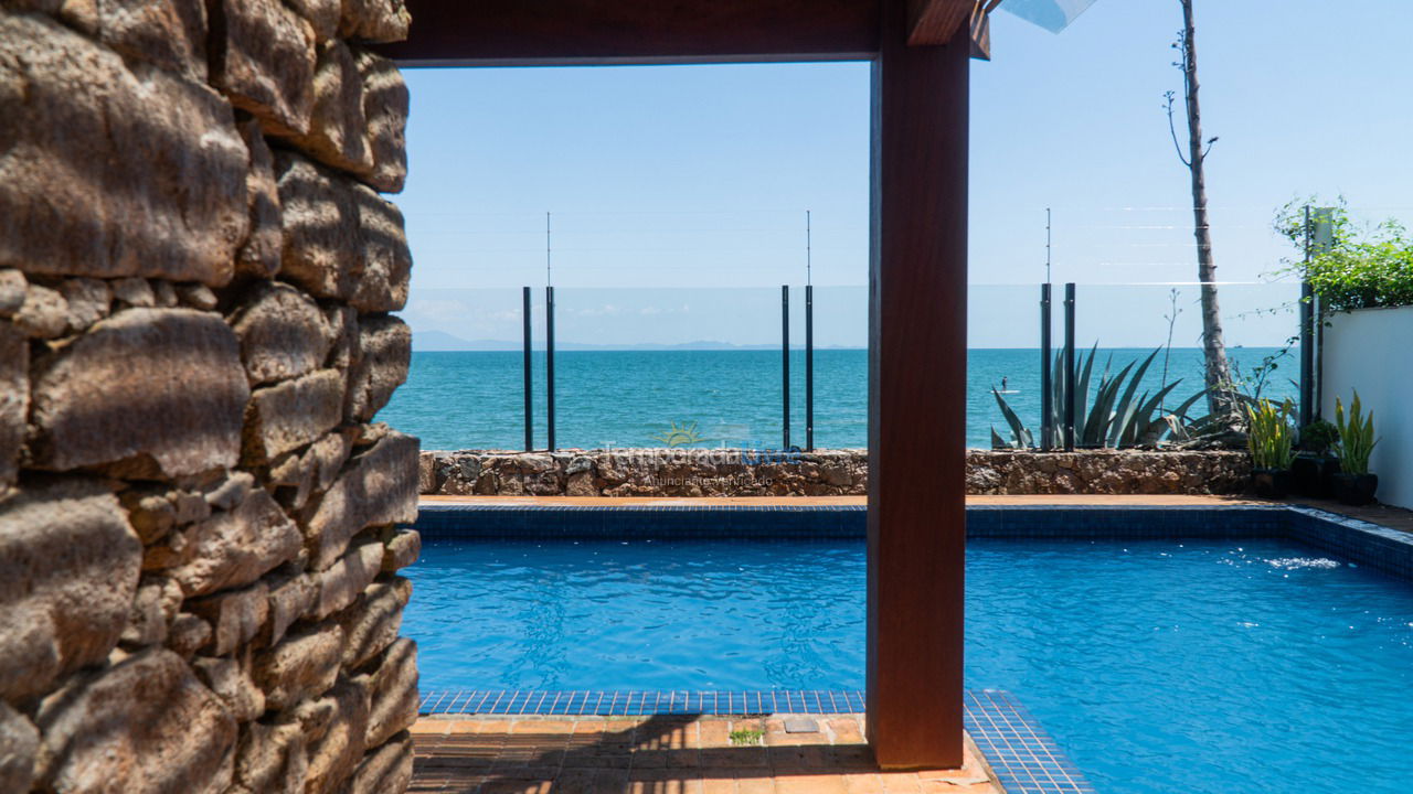 House for vacation rental in Florianopolis (Canasvieiras)