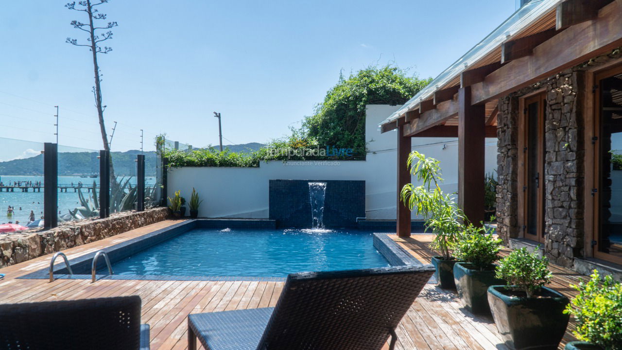 House for vacation rental in Florianopolis (Canasvieiras)