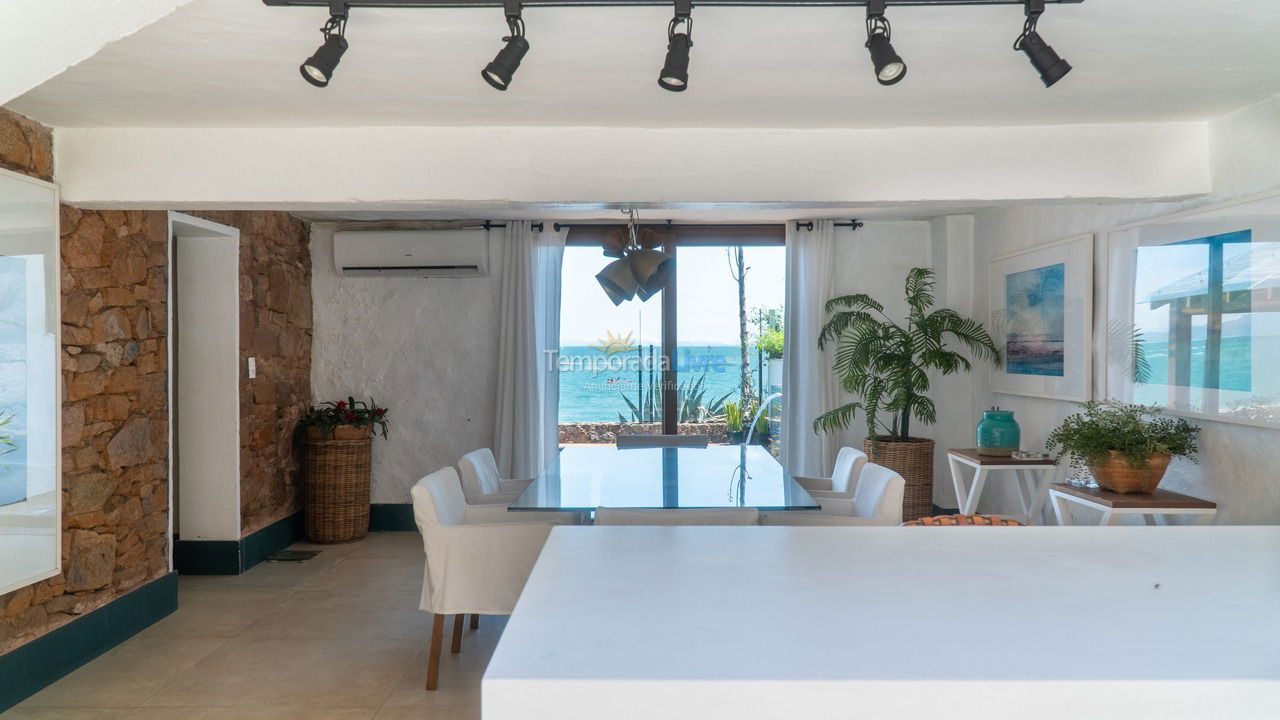 House for vacation rental in Florianopolis (Canasvieiras)