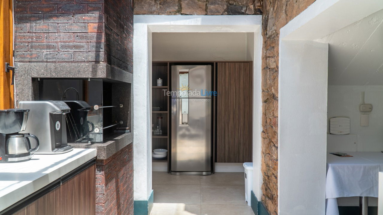 House for vacation rental in Florianopolis (Canasvieiras)