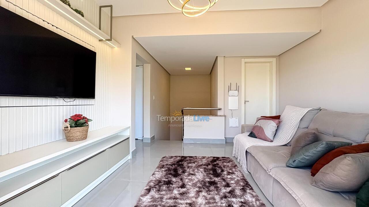 Apartamento para aluguel de temporada em Bombinhas (Canto Grande)