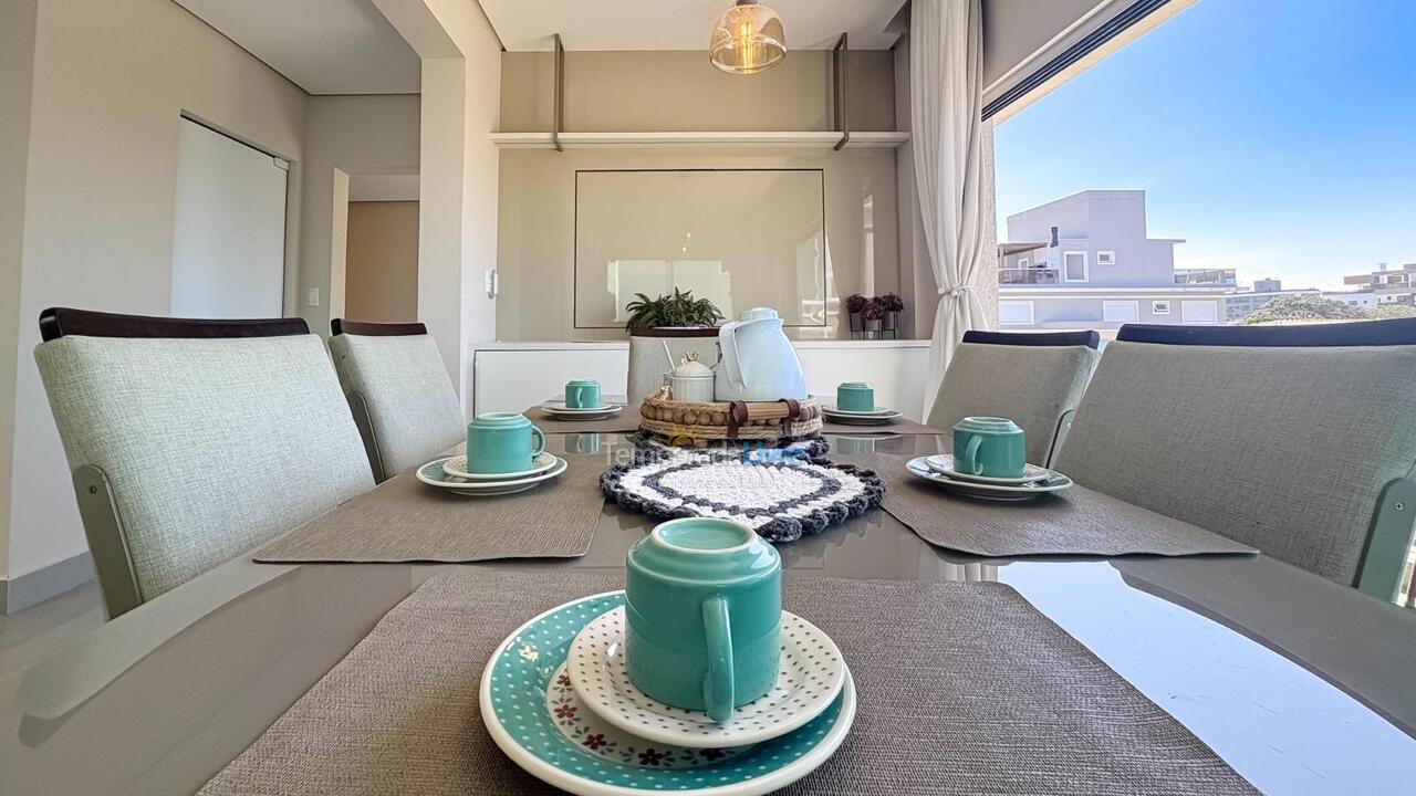 Apartamento para aluguel de temporada em Bombinhas (Canto Grande)