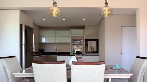 Cobertura duplex 30 metros da praia