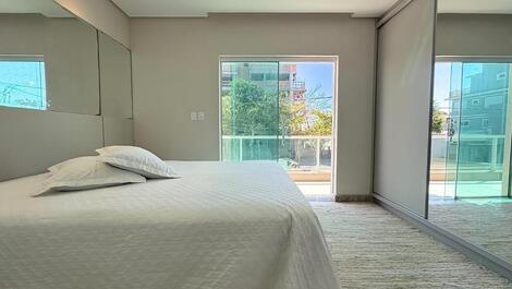 Cobertura duplex 30 metros da praia