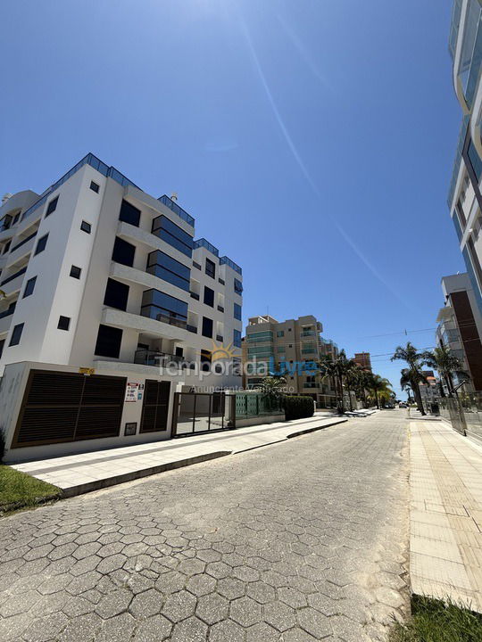 Apartamento para aluguel de temporada em Governador Celso Ramos (Palmas)