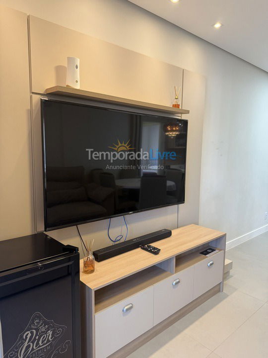 Apartamento para aluguel de temporada em Governador Celso Ramos (Palmas)