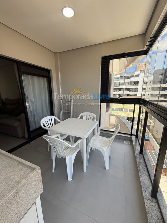 Apartamento para aluguel de temporada em Governador Celso Ramos (Palmas)