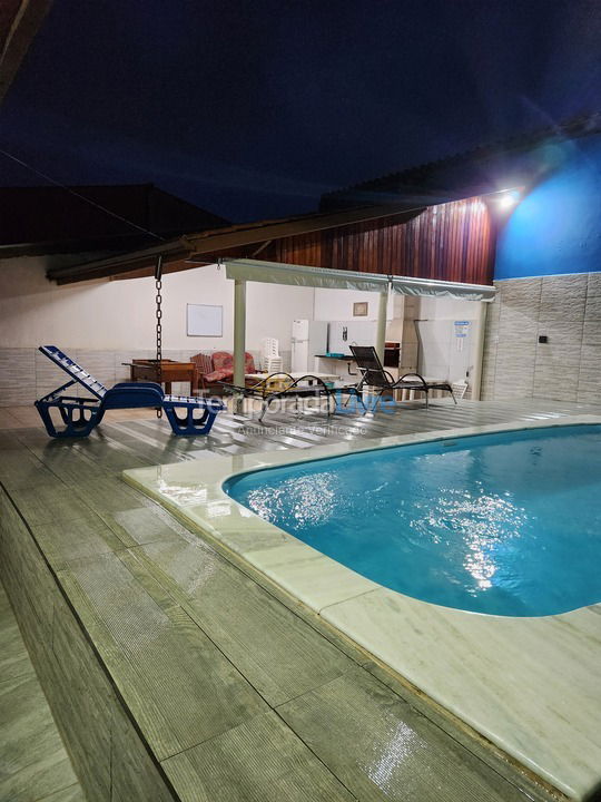 Casa para alquiler de vacaciones em Ubatuba (Maranduba)