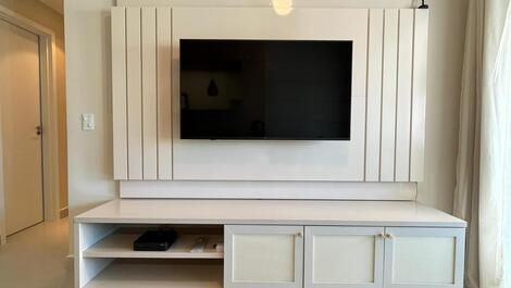 Precioso apartamento a estrenar a 50 metros de la playa de Asturias con piscina y 2 plazas de garaje.