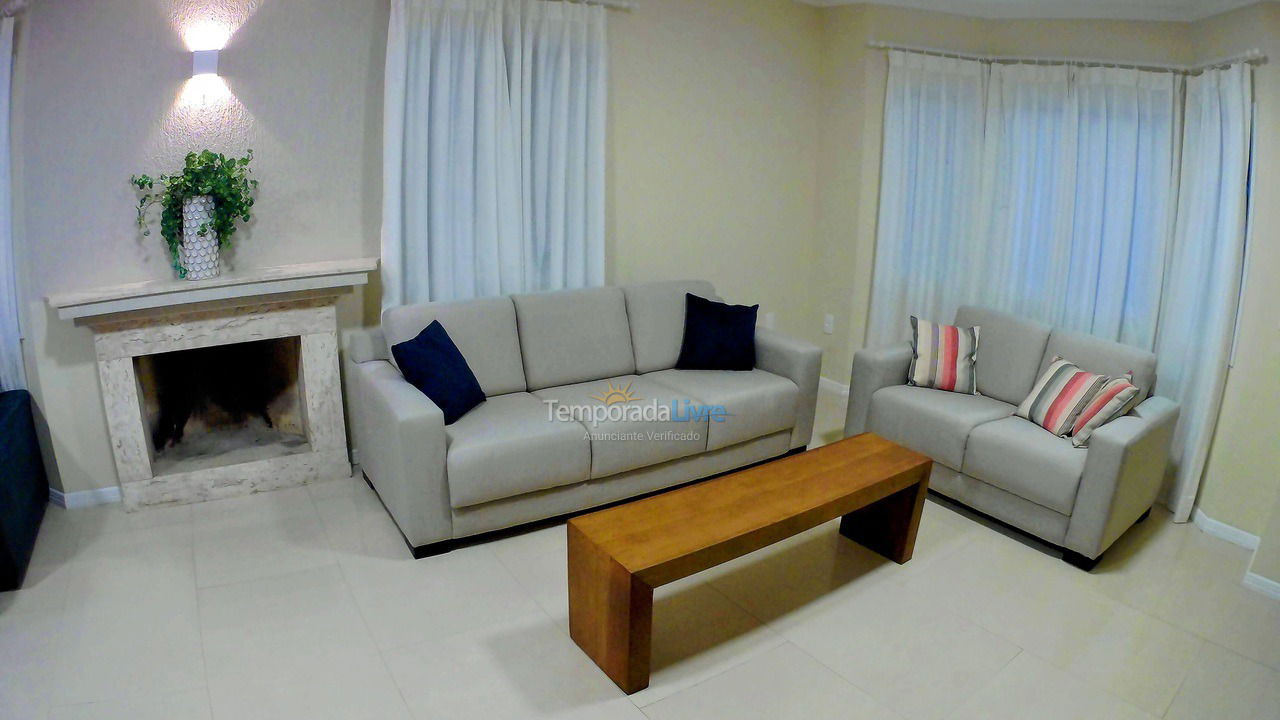House for vacation rental in Florianopolis (Jurerê Internacional)