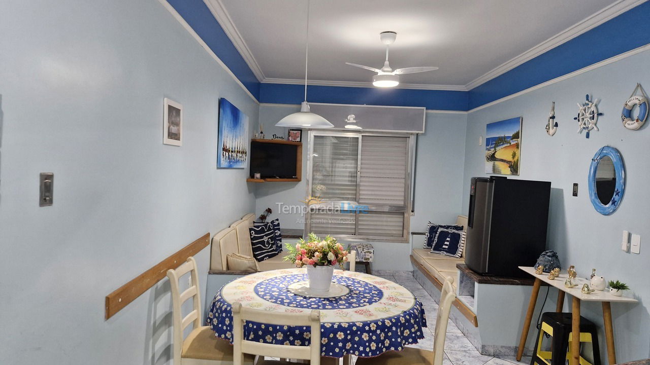 Apartamento para aluguel de temporada em Guarujá (Pitangueiras)