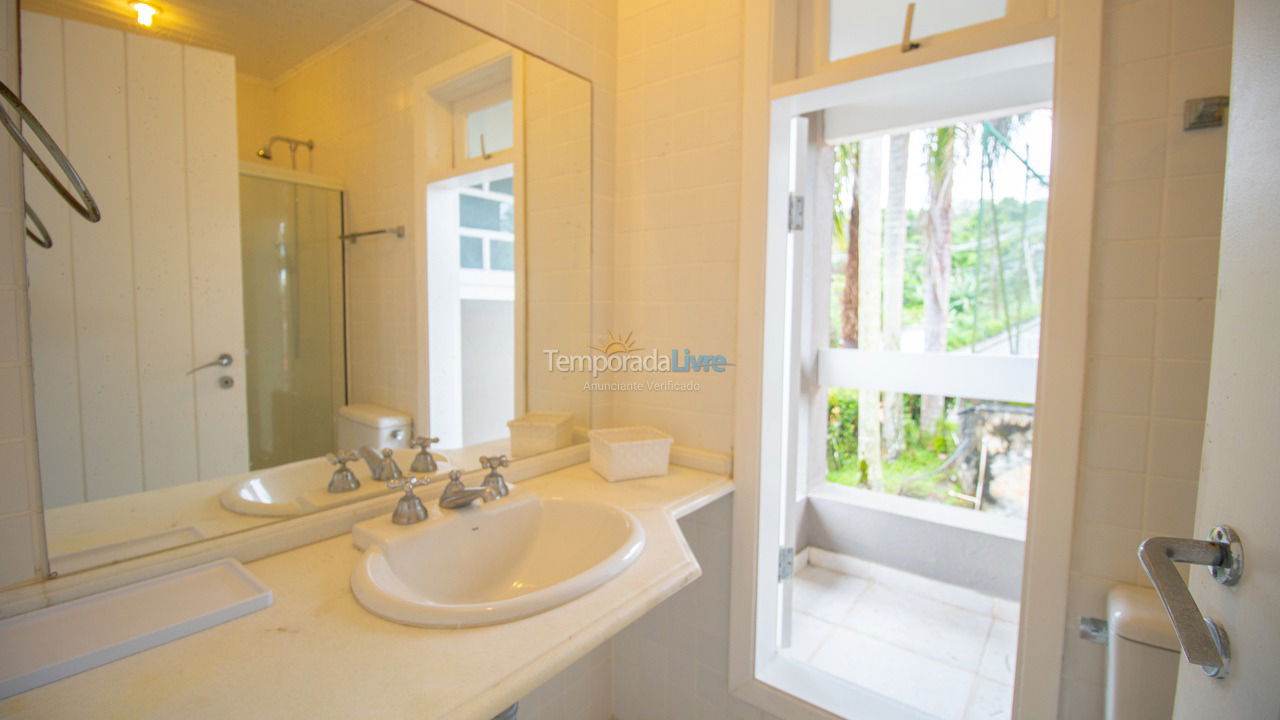 Casa para alquiler de vacaciones em São Sebastião (Juquehy)