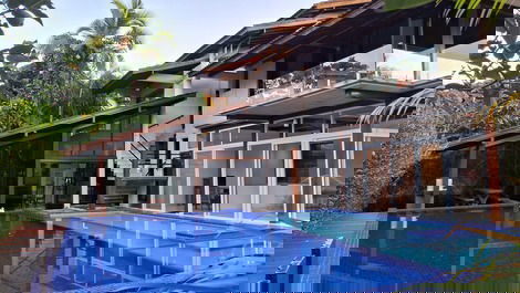 Casa Praia da Baleia, 4 suites, Piscina, Excelente Ambiente Familiar