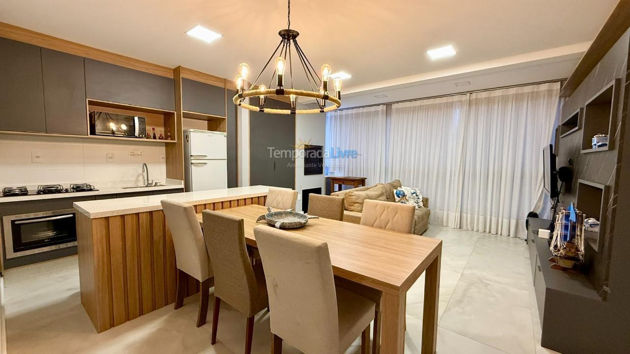 Apartamento para aluguel de temporada em Bombinhas (Praia de Bombas)