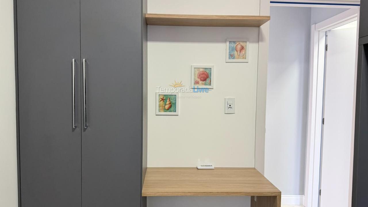 Apartamento para aluguel de temporada em Bombinhas (Praia de Bombas)