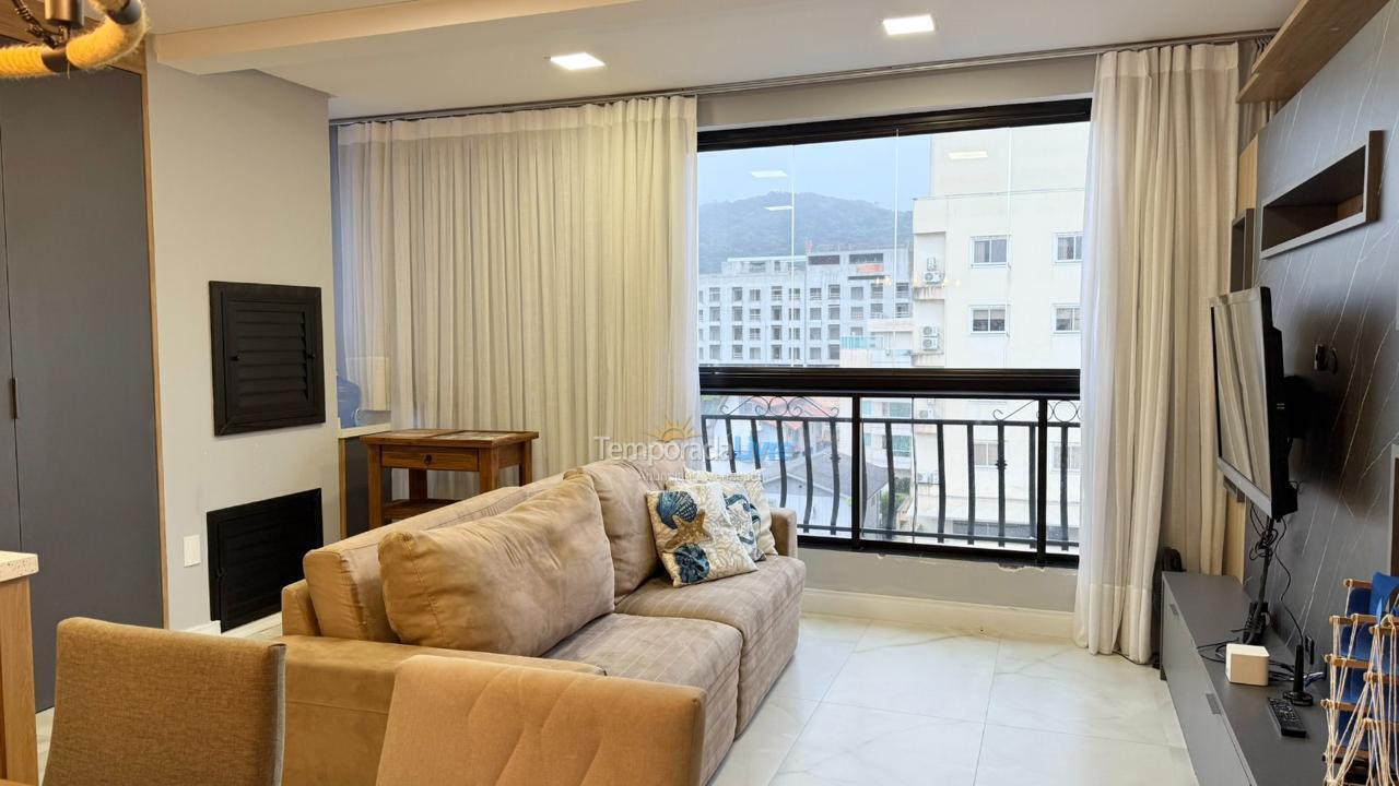 Apartamento para aluguel de temporada em Bombinhas (Praia de Bombas)