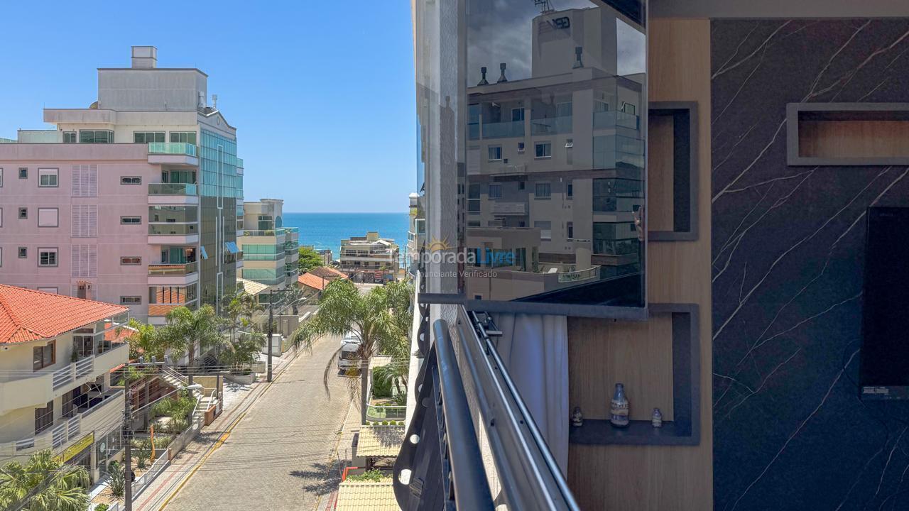 Apartamento para aluguel de temporada em Bombinhas (Praia de Bombas)