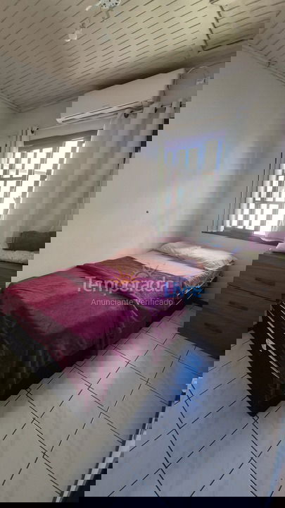 Casa para aluguel de temporada em Balneário Camboriú (Centro)