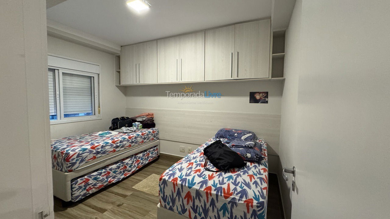 Apartamento para aluguel de temporada em Guarujá (Astúrias)