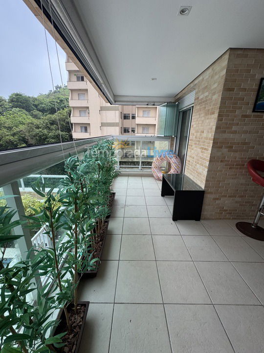 Apartamento para aluguel de temporada em Guarujá (Astúrias)