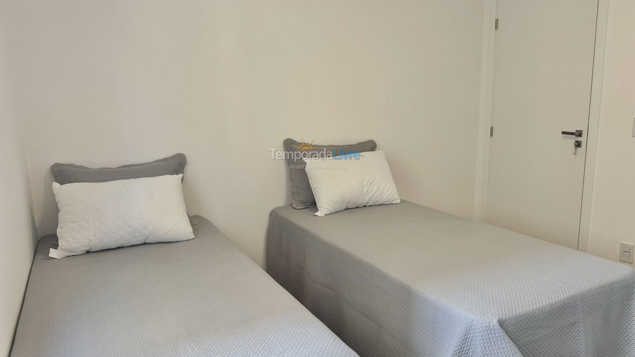 Apartment for vacation rental in Bombinhas (Praia de Bombas)