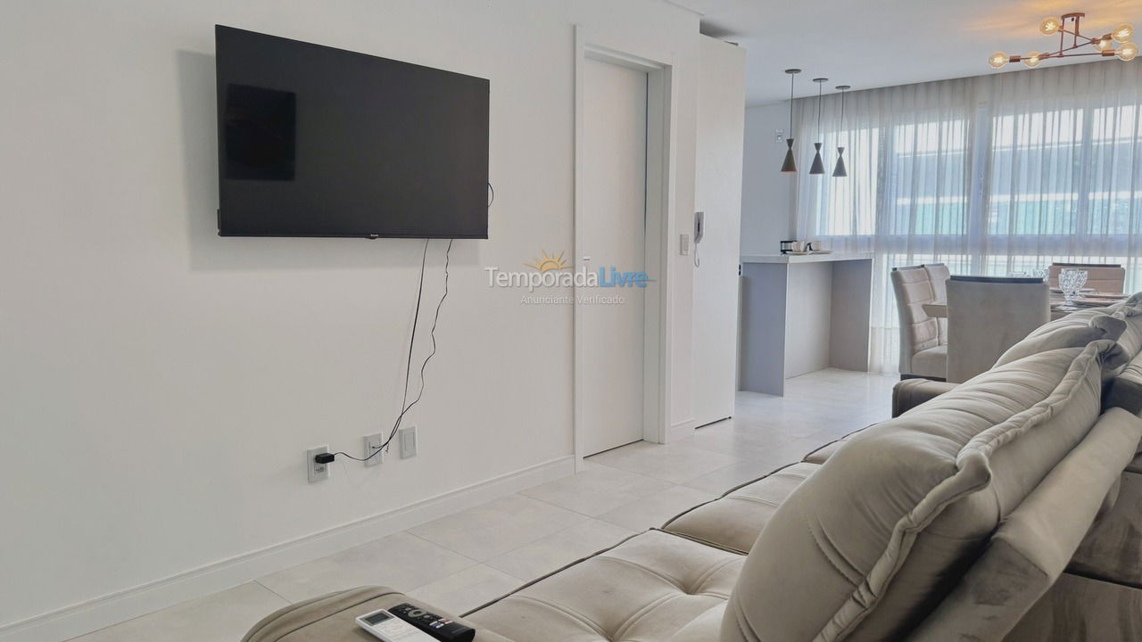 Apartment for vacation rental in Bombinhas (Praia de Bombas)