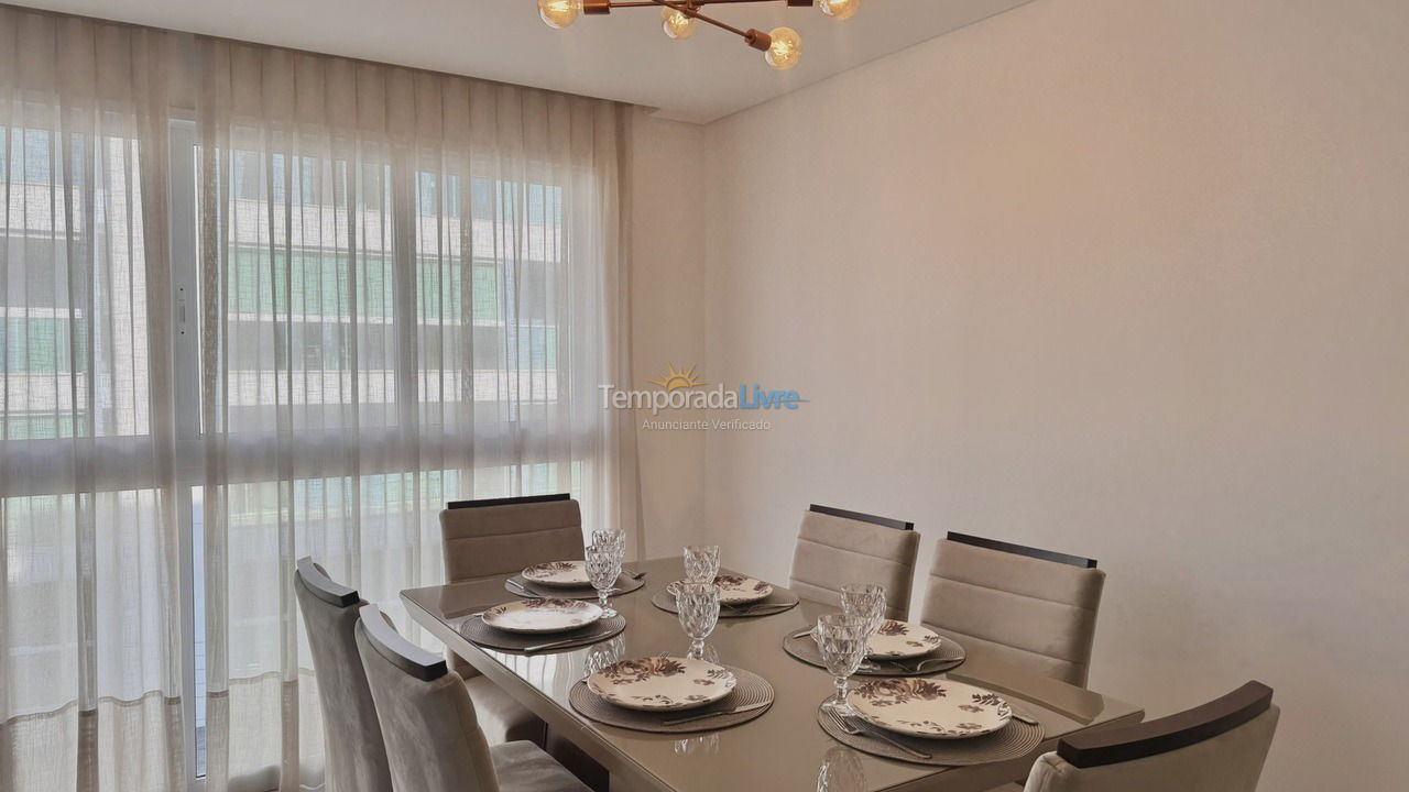 Apartment for vacation rental in Bombinhas (Praia de Bombas)