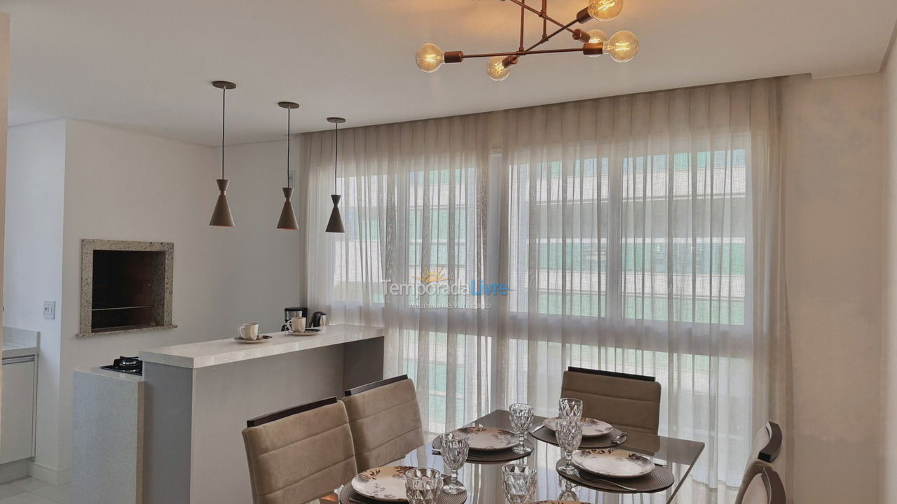 Apartment for vacation rental in Bombinhas (Praia de Bombas)