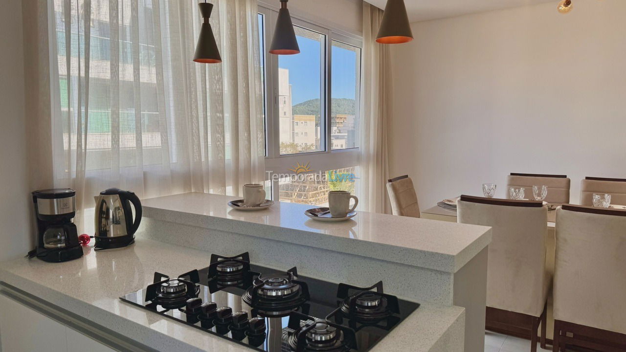 Apartment for vacation rental in Bombinhas (Praia de Bombas)