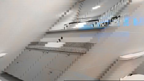 Apartamento con 2 suites para 6 personas, muy cerca de la playa – excelente ubicación.