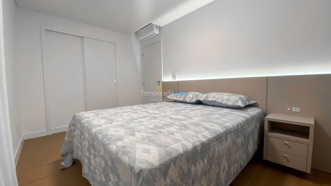 Casa para alquiler de vacaciones em Bombinhas (Praia de Bombas)