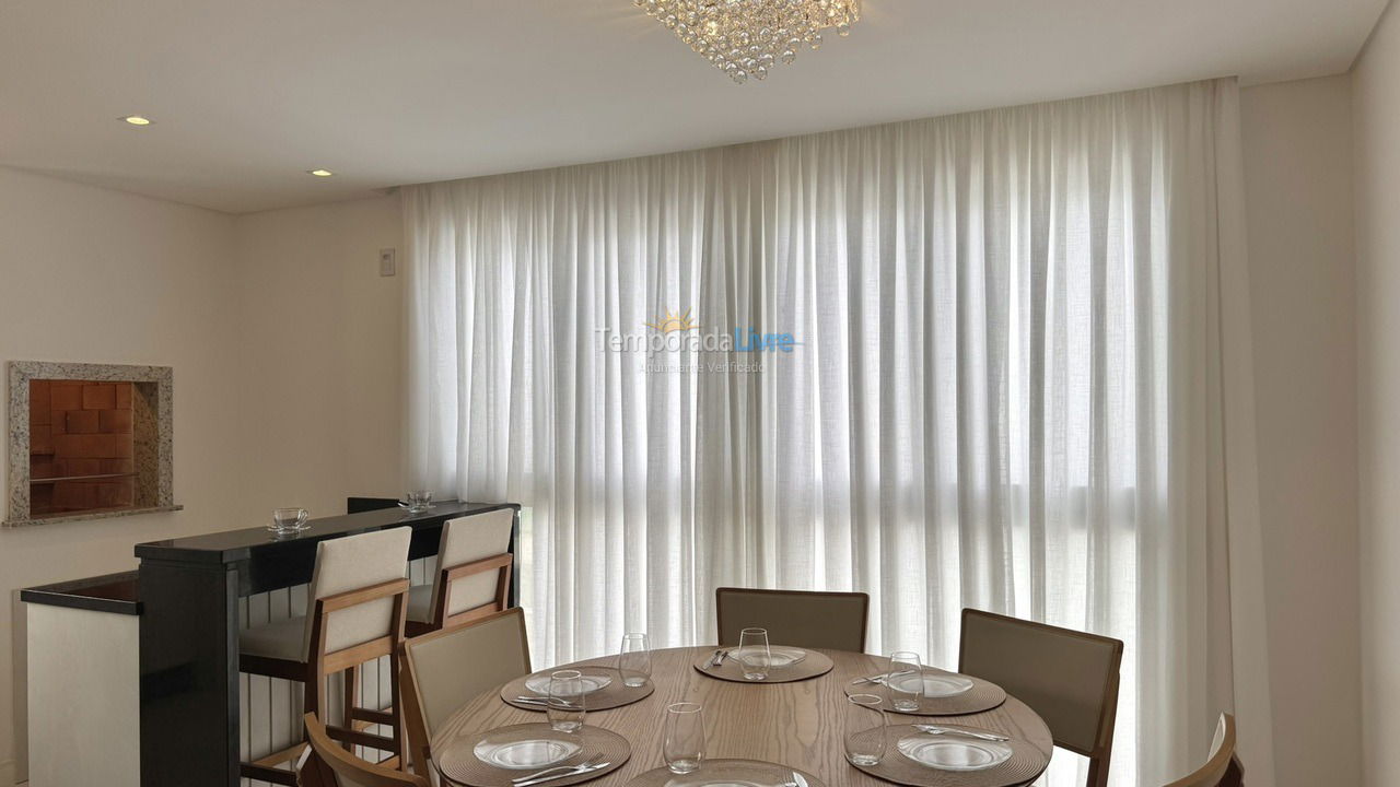 Casa para alquiler de vacaciones em Bombinhas (Praia de Bombas)