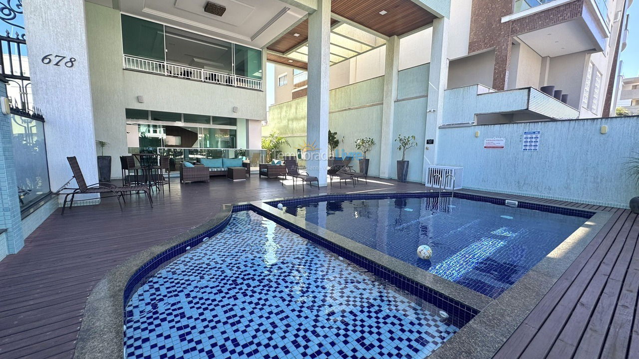 Apartment for vacation rental in Bombinhas (Praia de Bombas)