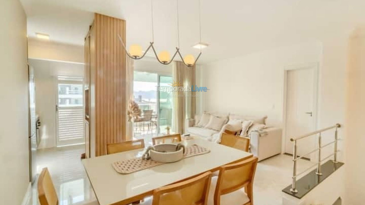 Apartment for vacation rental in Bombinhas (Praia de Bombas)