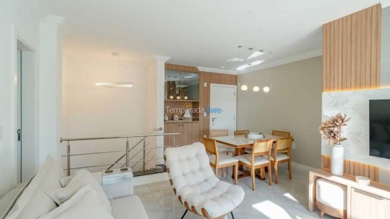 Apartment for vacation rental in Bombinhas (Praia de Bombas)