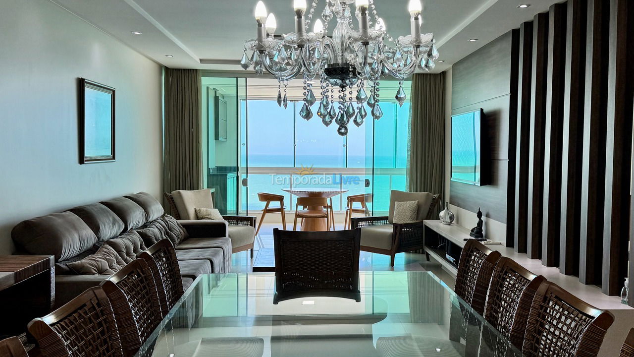 Apartamento para aluguel de temporada em Balneário Camboriú (Praia Central)