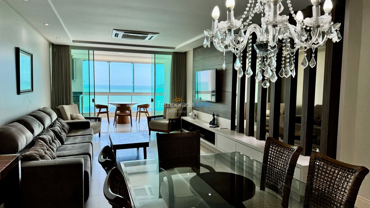 Apartamento para aluguel de temporada em Balneário Camboriú (Praia Central)