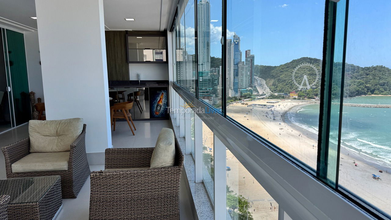 Apartamento para aluguel de temporada em Balneário Camboriú (Praia Central)